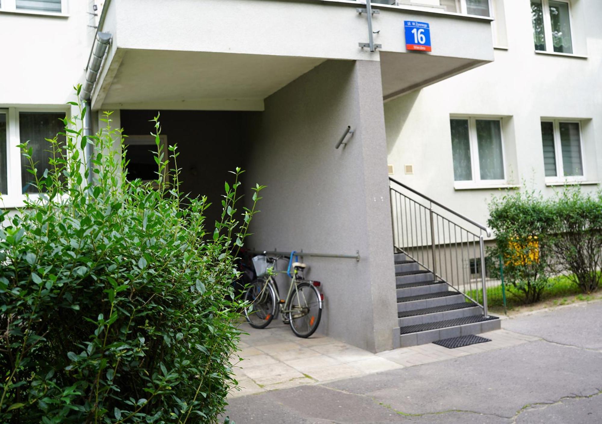 Nice Apartament With Small Tub Varsó Kültér fotó